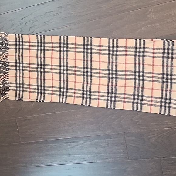 ***SOLD*** Authentic Burberry Cashmere scarf - Picture 3 of 4